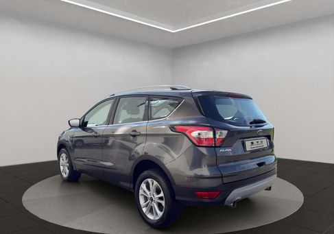 Ford Kuga, 2019