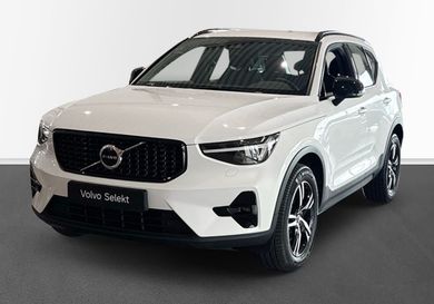 Volvo XC40, 2025