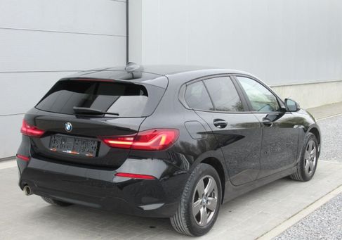 BMW 116, 2021