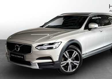 Volvo V90 Cross Country, 2019