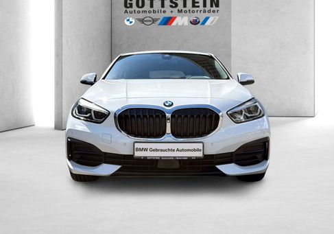 BMW 118, 2024 3