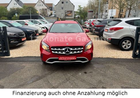 Mercedes-Benz GLA 200, 2019