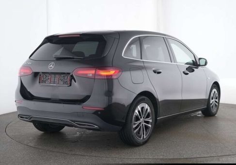 Mercedes-Benz B 250, 2025 3