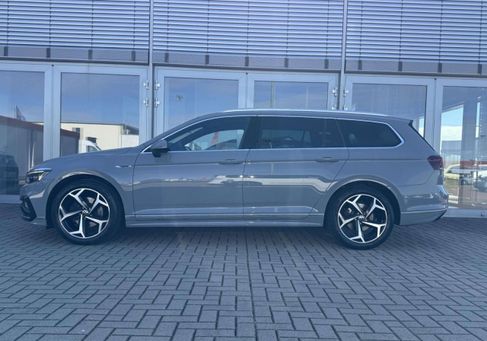 Volkswagen Passat Variant, 2022