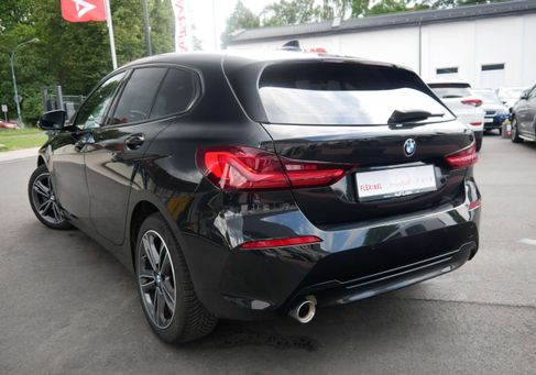 BMW 118, 2020