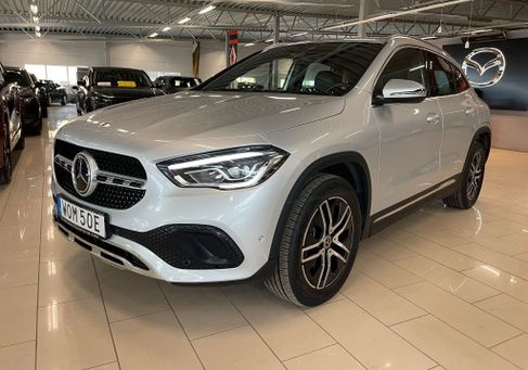 Mercedes-Benz GLA 250, 2022