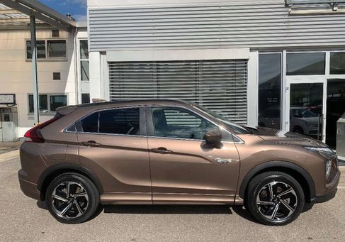 Mitsubishi Eclipse Cross, 2022