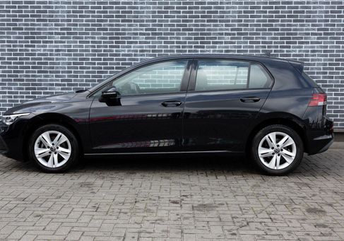 Volkswagen Golf, 2023 3