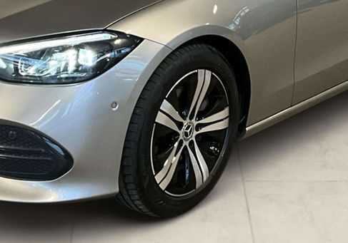 Mercedes-Benz C 220, 2023