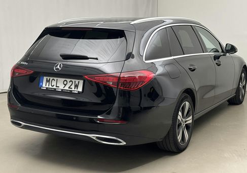 Mercedes-Benz C 300, 2023