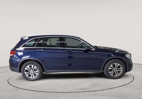 Mercedes-Benz GLC 200, 2022 3