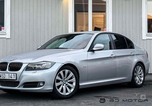 BMW 320, 2010