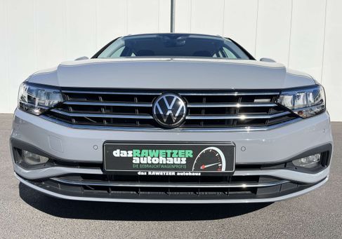 Volkswagen Passat Variant, 2022