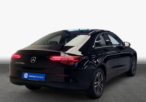 Mercedes-Benz CLA 250, 2022