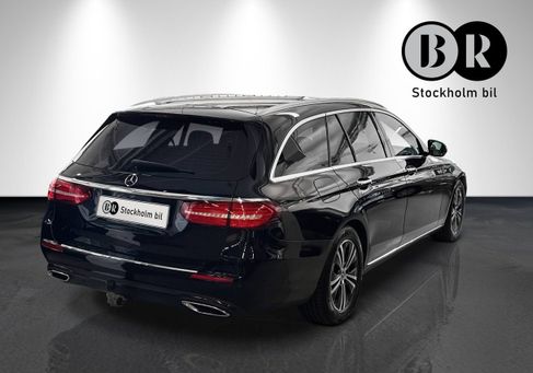Mercedes-Benz E 200, 2019 3