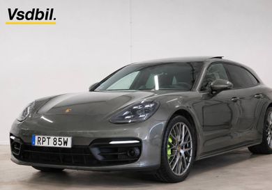 Porsche Panamera, 2022