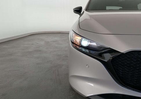 Mazda 3, 2023