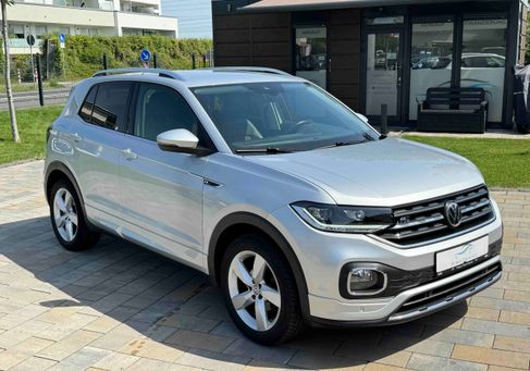 Volkswagen T-Cross, 2019