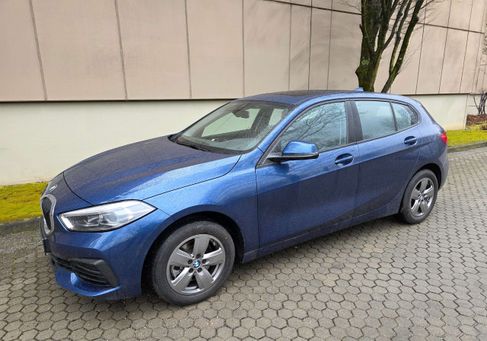 BMW 118, 2023