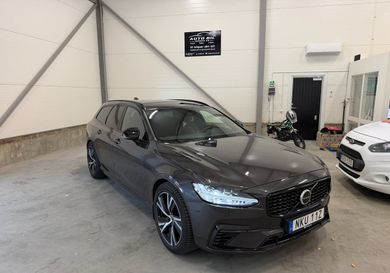 Volvo V90, 2021