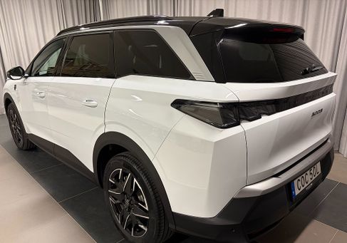 Peugeot 5008, 2025