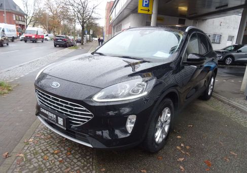 Ford Kuga, 2022