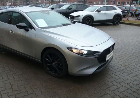 Mazda 3, 2023
