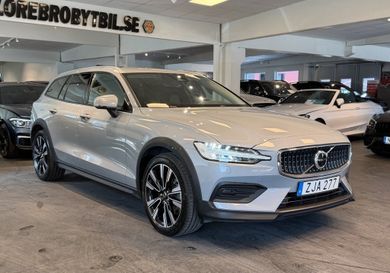 Volvo V60 Cross Country, 2024