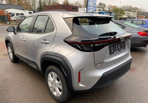 Toyota Yaris, 2024