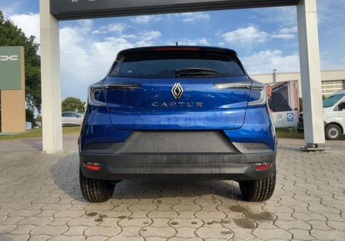 Renault Captur, 2025 3