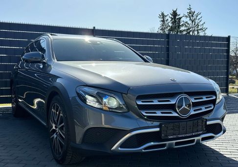 Mercedes-Benz E 400, 2019
