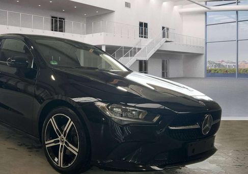 Mercedes-Benz CLA 180, 2022 2