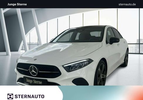 Mercedes-Benz A 200, 2024