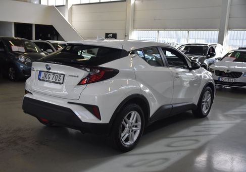 Toyota C-HR, 2021 3