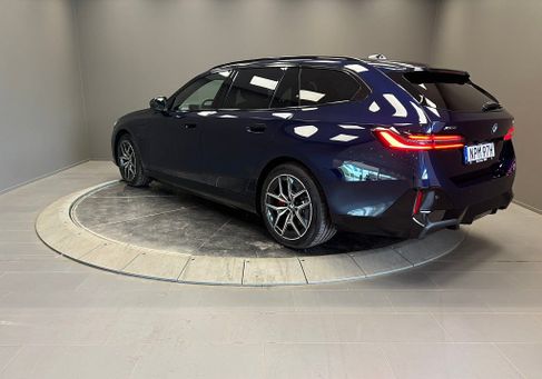 BMW 530, 2027 3