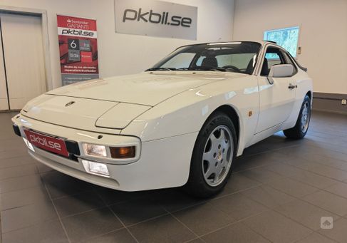 Porsche 944, 1987