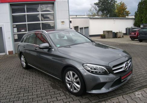 Mercedes-Benz C 300, 2019