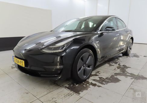 Tesla Model 3, 2019