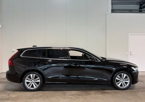 Volvo V60, 2021