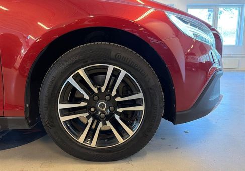 Volvo V40 Cross Country, 2018