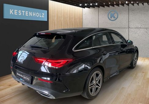 Mercedes-Benz CLA 200, 2022