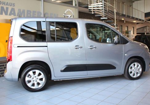 Opel Combo, 2022 3