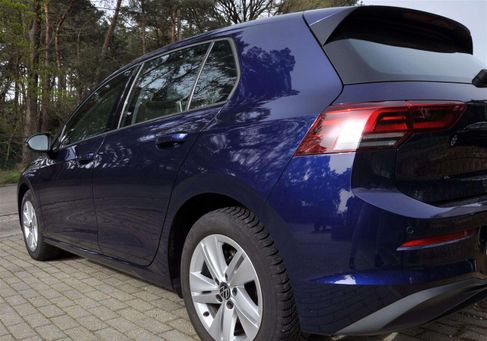 Volkswagen Golf, 2021 3
