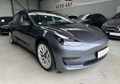 Tesla Model 3, 2022