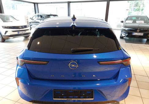 Opel Astra, 2022 3