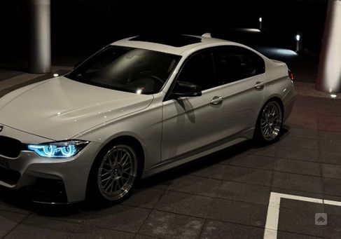 BMW 340, 2018