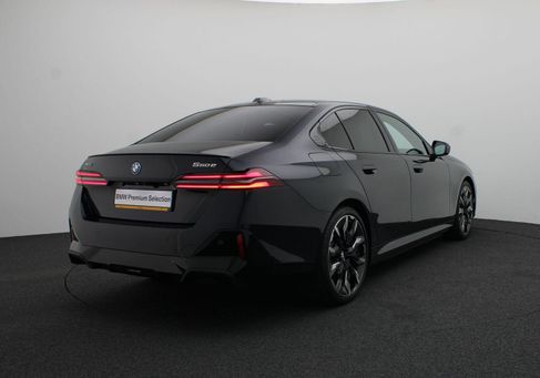 BMW 550, 2026