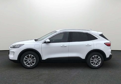 Ford Kuga, 2022