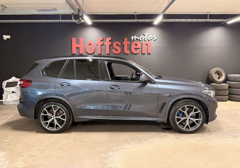BMW X5, 2022