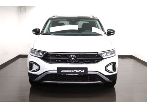 Volkswagen T-Roc, 2022